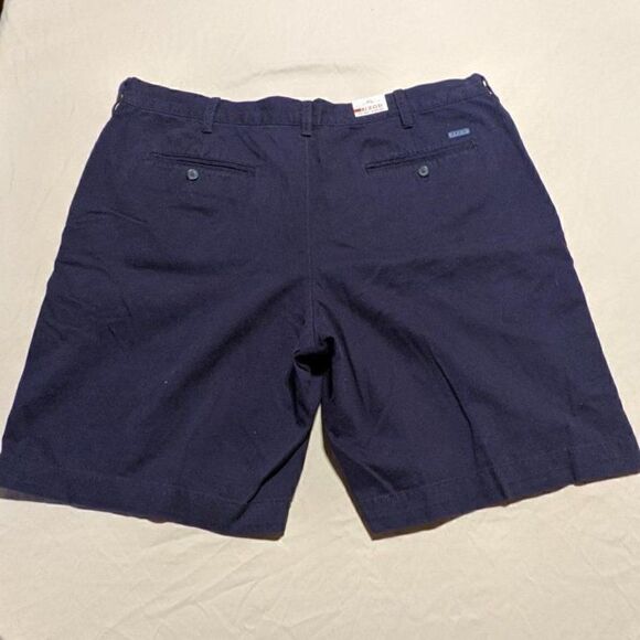 🆕NWT IZOD SOFT WASH BLUE DENIM SHORTS - SIZE 40 - Picture 3 of 4